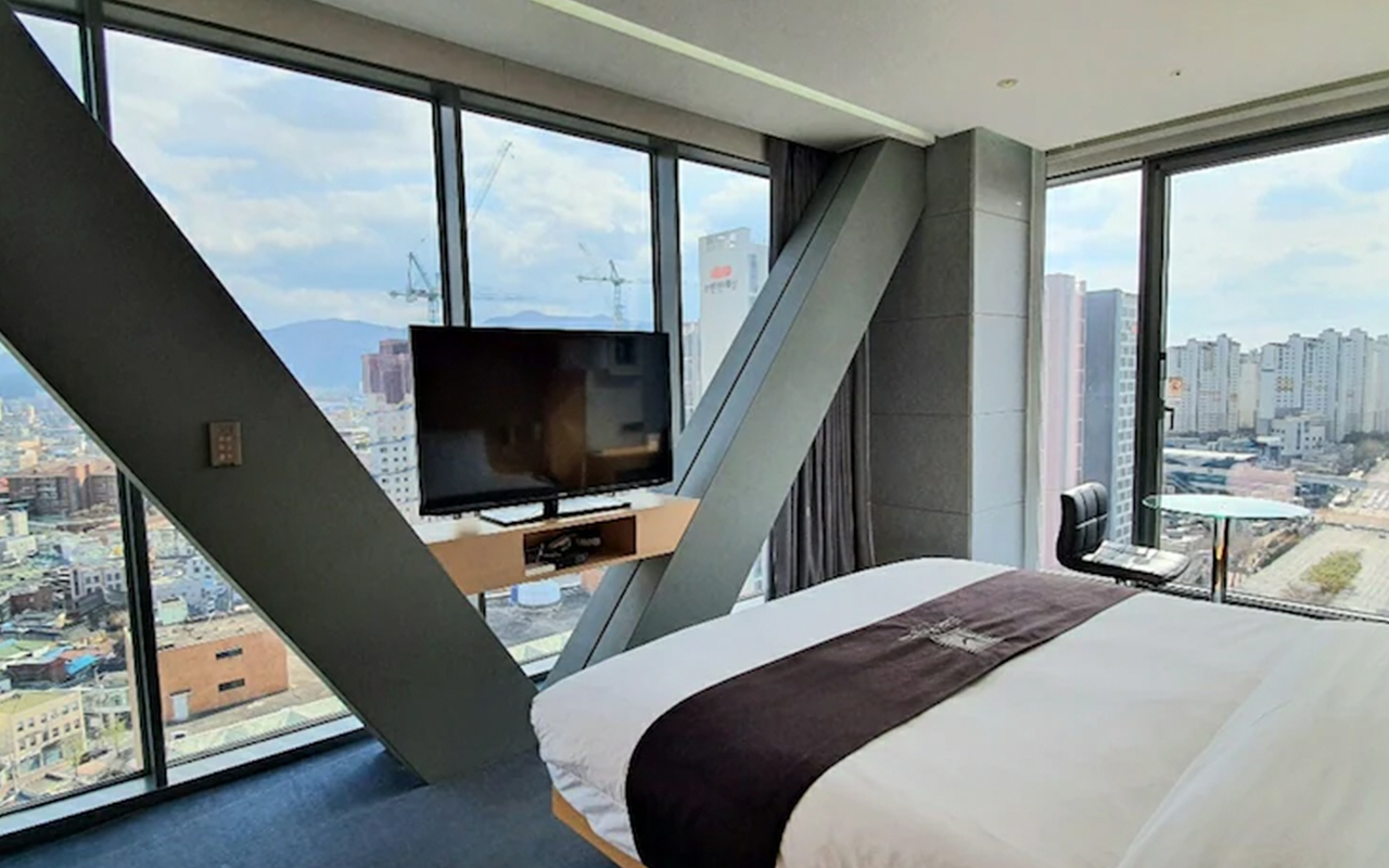 디럭스더블웨스트